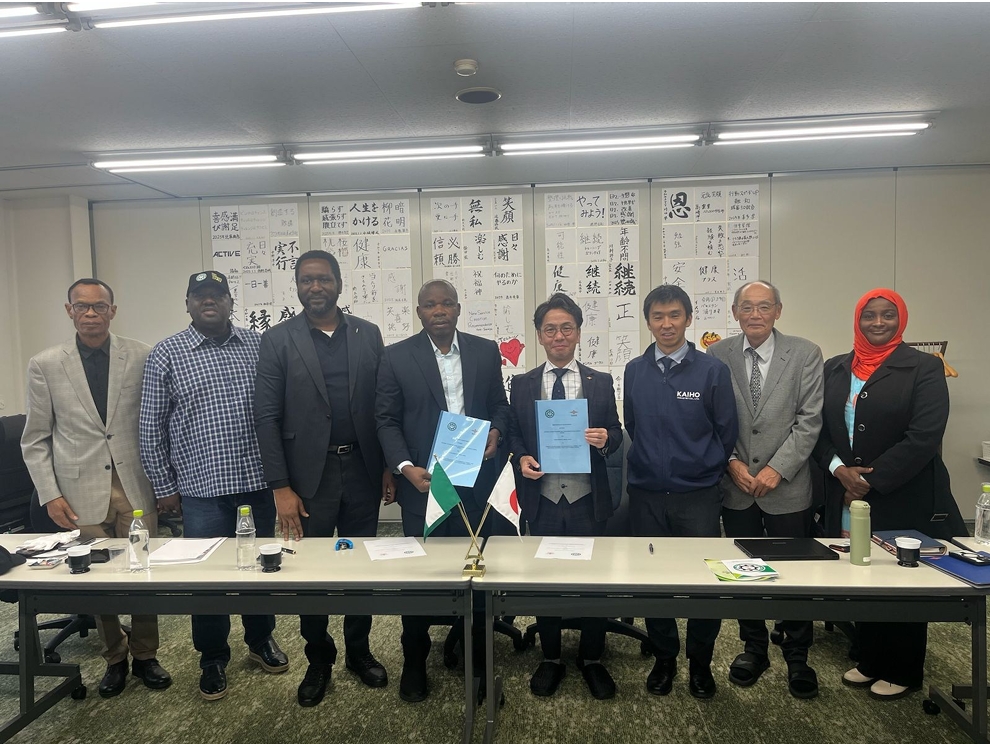 Kaiho Sangyo signing an MOU for Nigeria’s first eco-friendly ELV recycling plant.